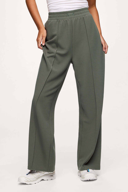 Performance Waffle Wide Leg Pant | Olive