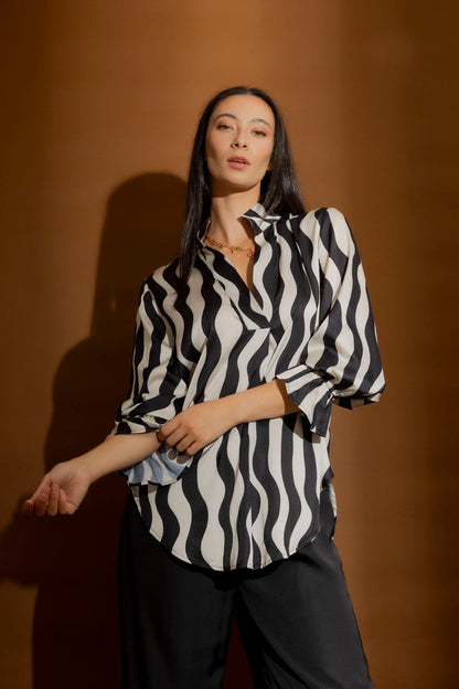 Black Swirl Femme Blogger Shirt Black Swirl