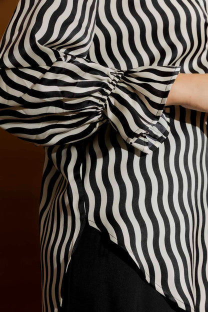 Black/White Stripe Femme Blogger Shirt