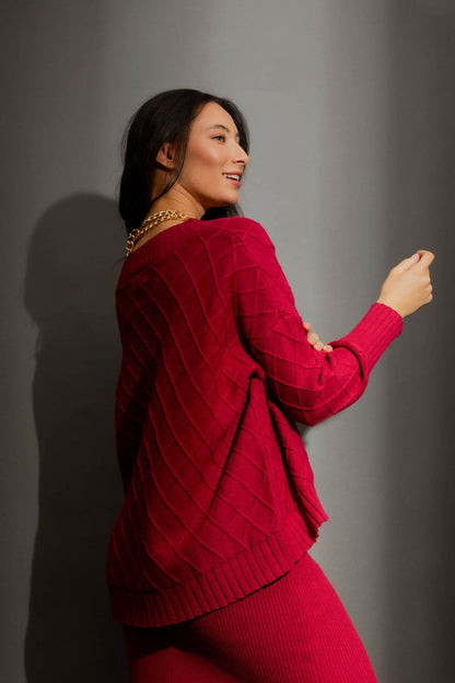Berry Diamond V Neck Jumper Berry S/M