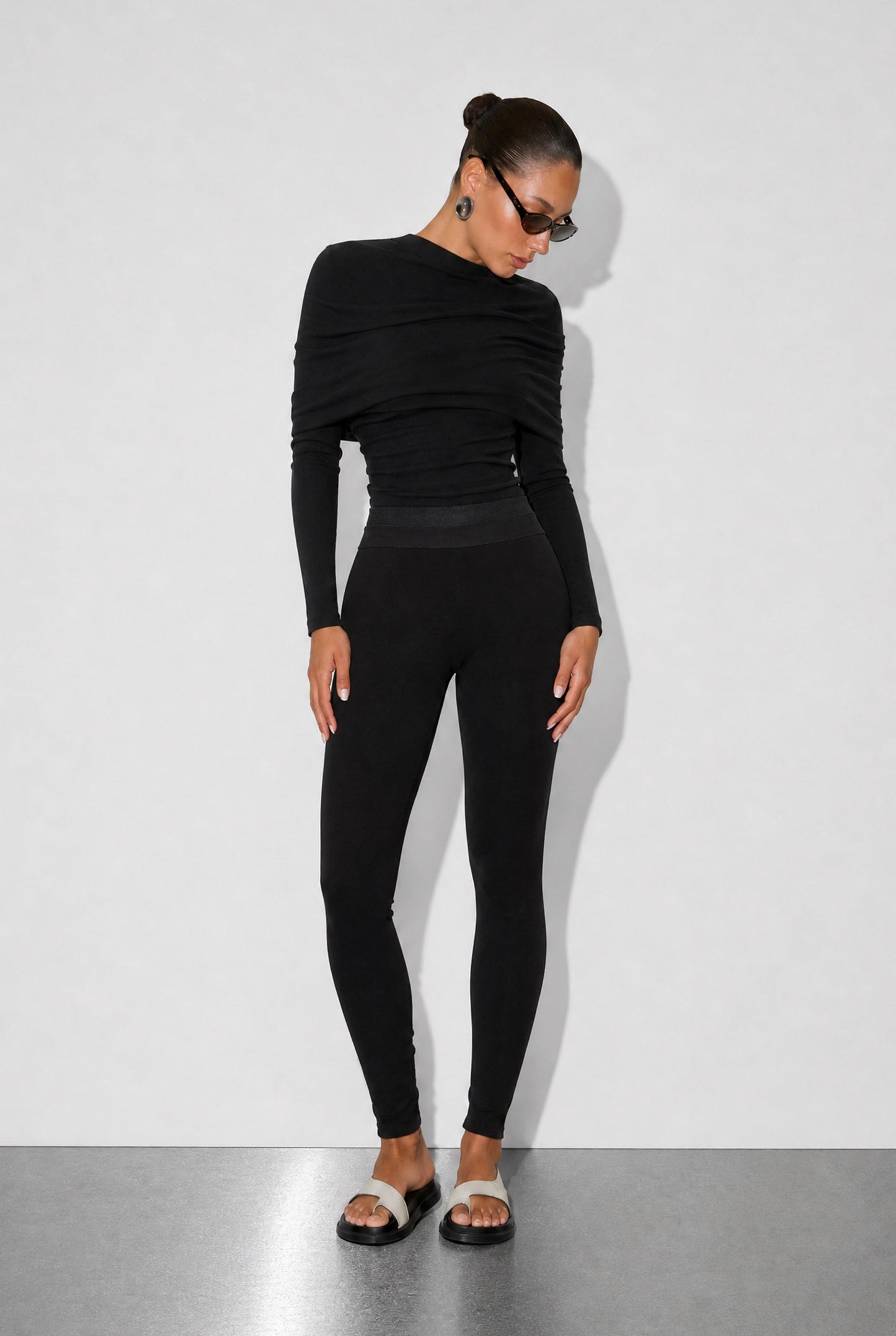 Black Ponte Waist Shaper Miracle Pant