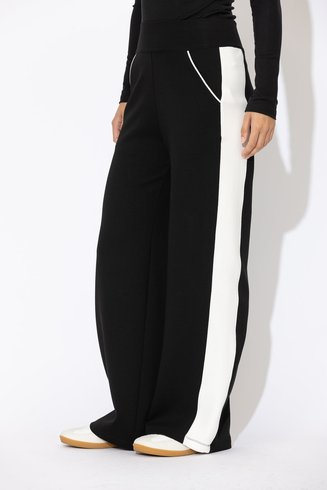 Black Scuba Panel Pant
