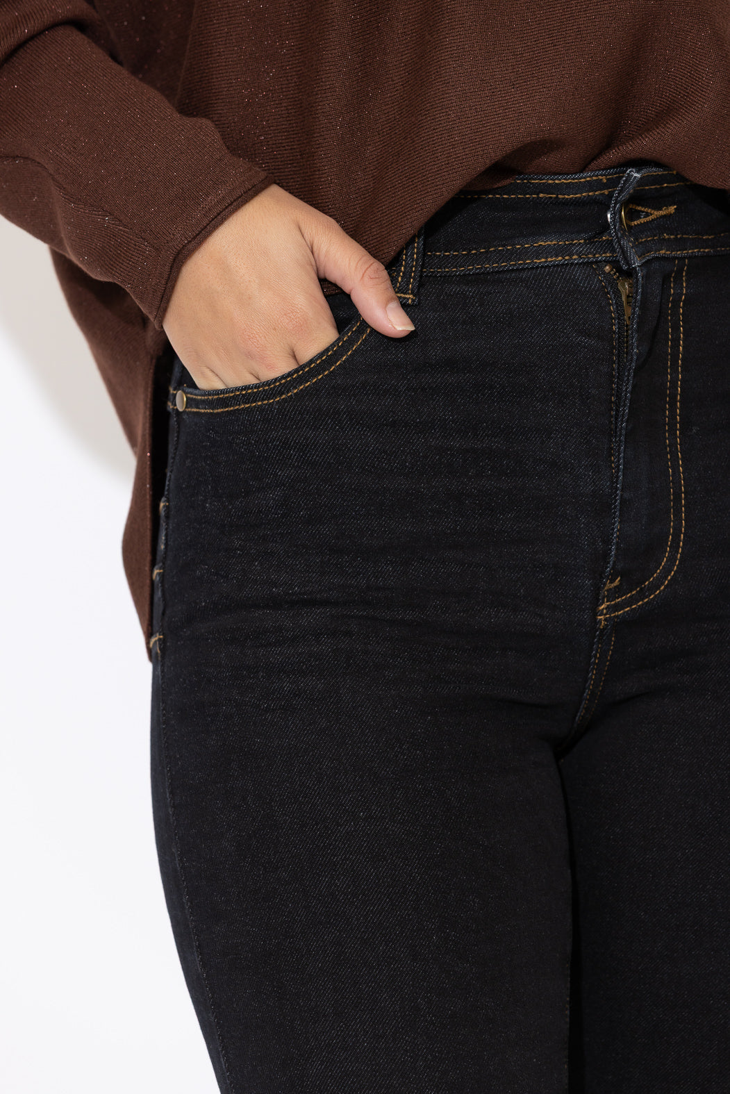 Black Booty Sculpt Jean