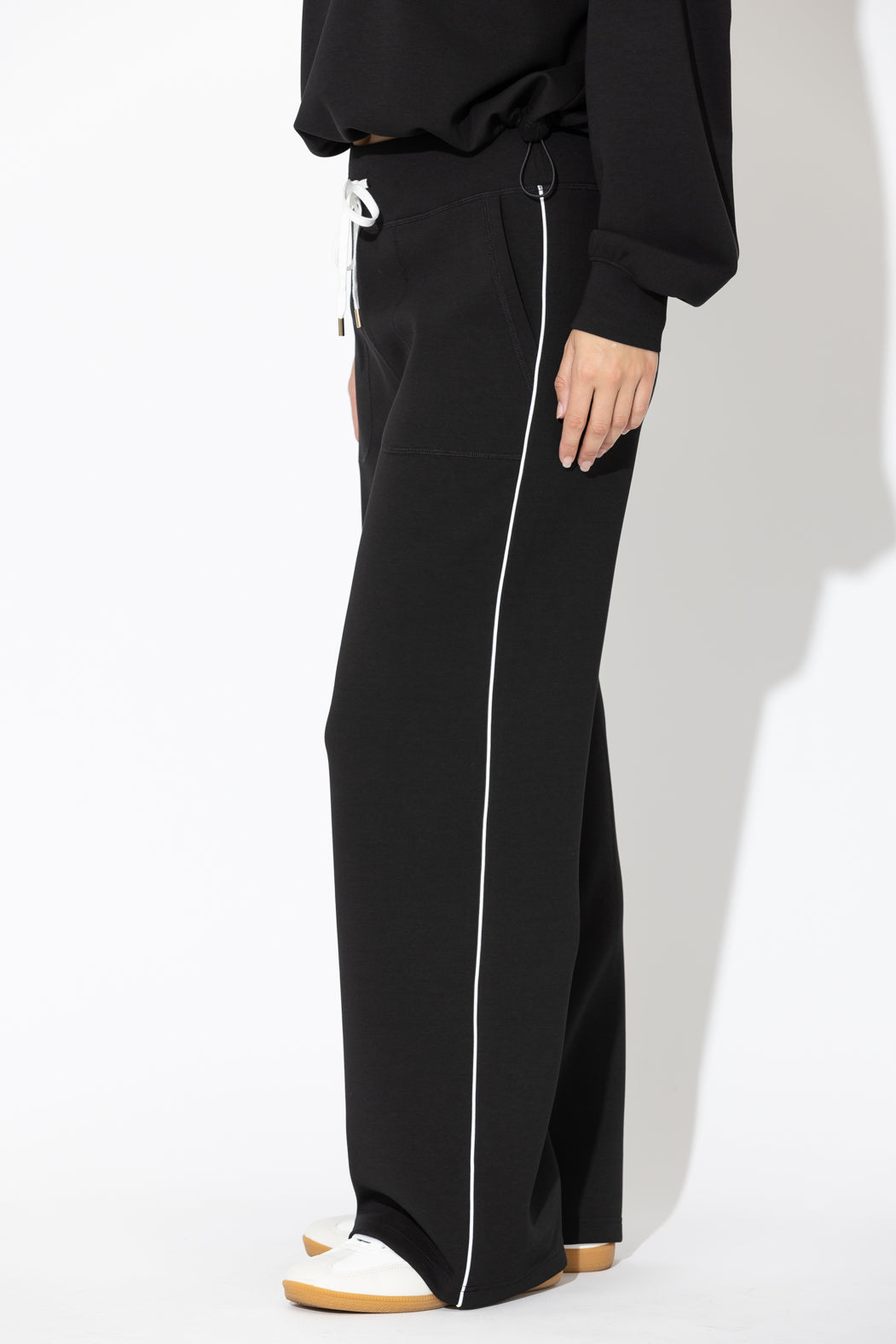 Black Scuba Hamptons Pant