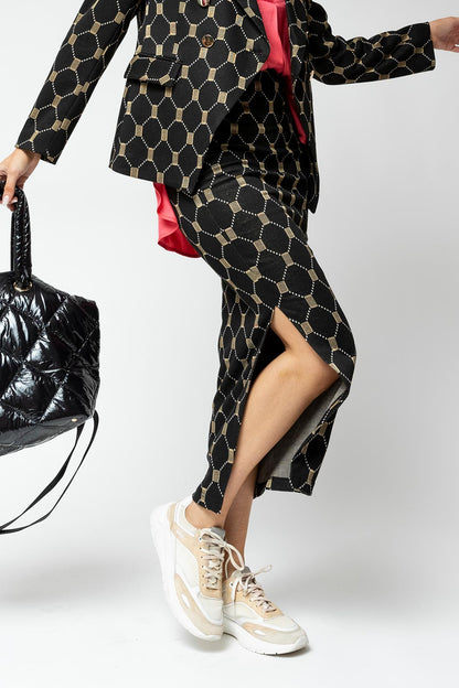 Black Diamond Ponte Miracle Skirt