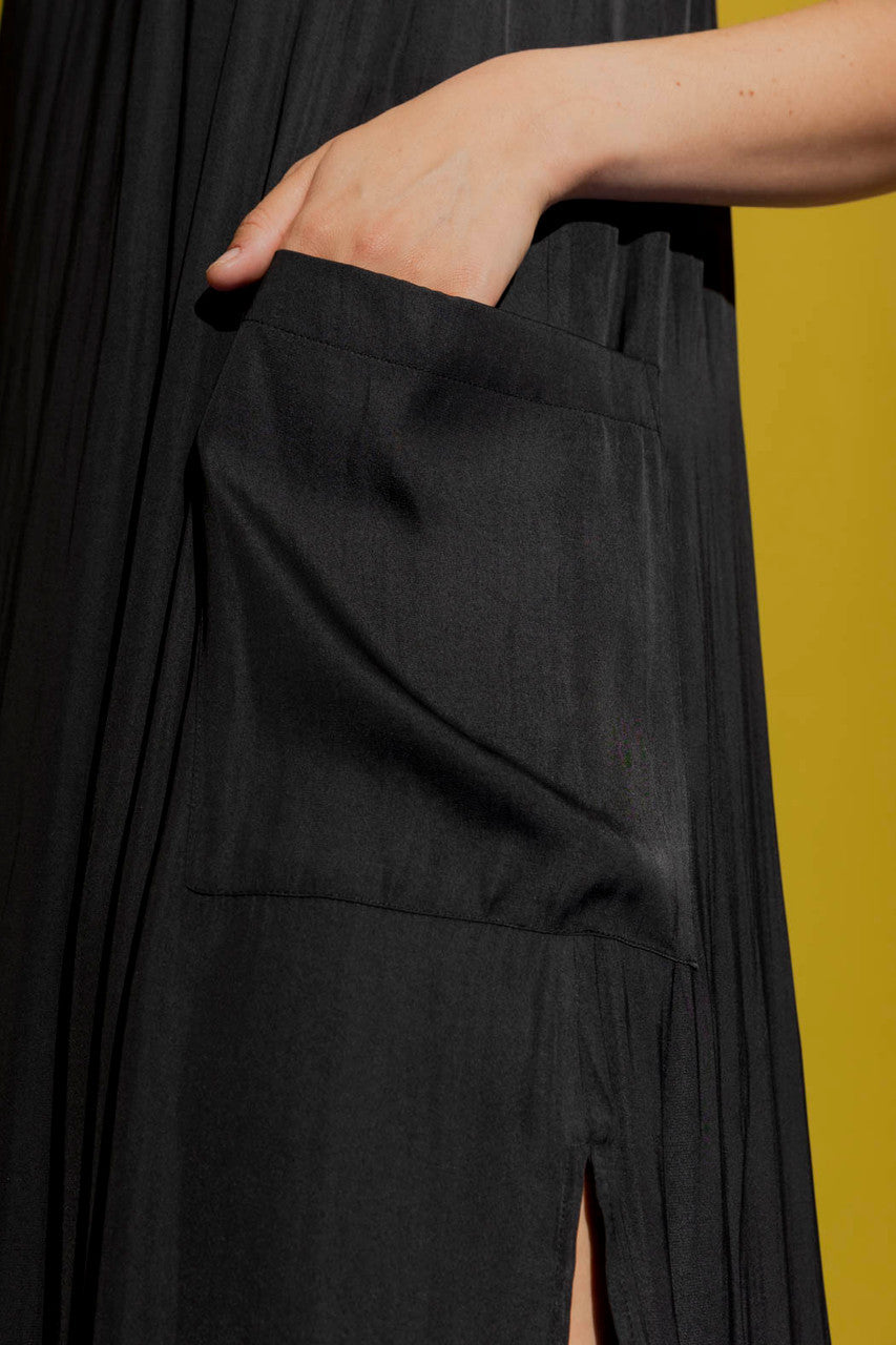 Black Stappy Pocket Dress